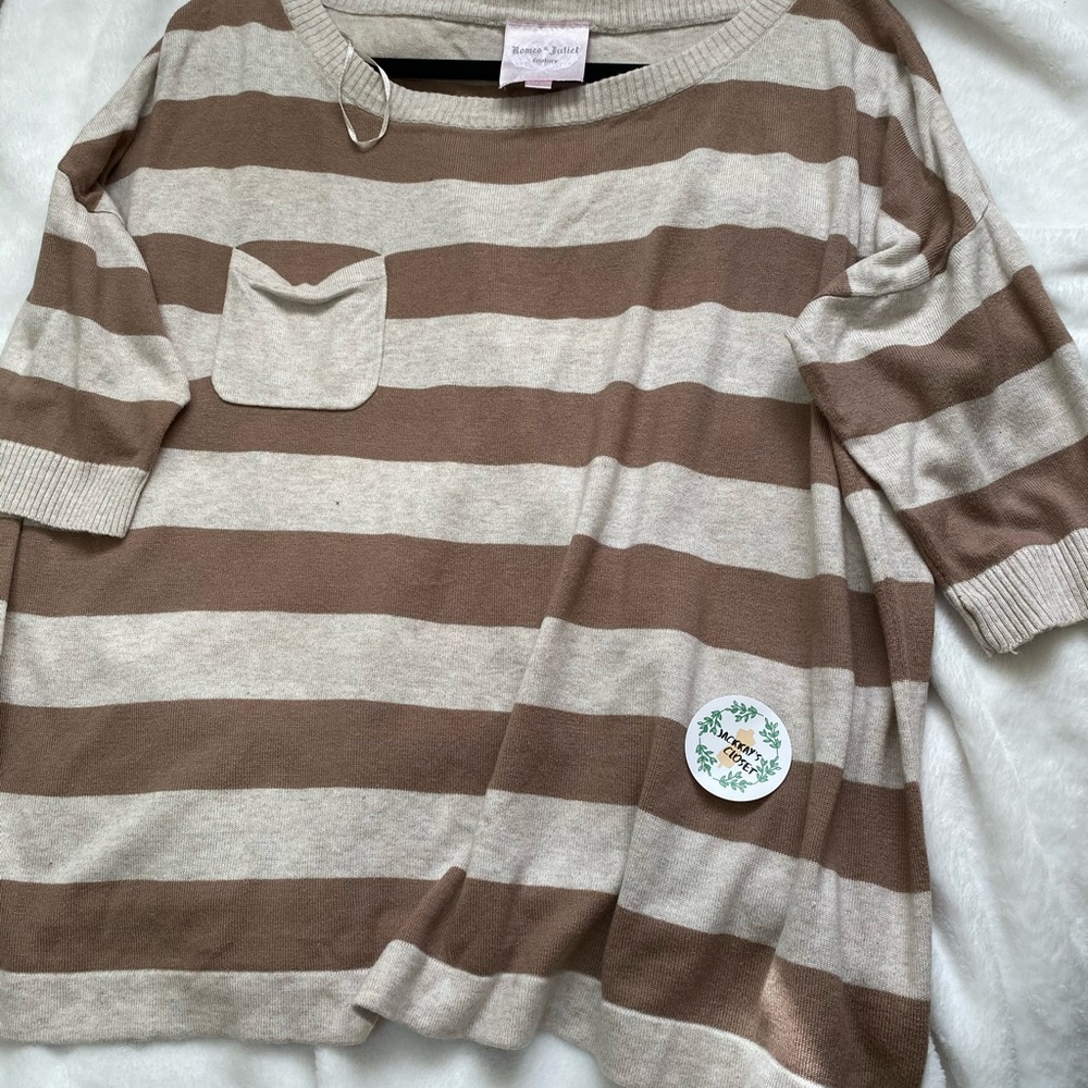 Romeo And Juliet Couture Striped Shirt SZ L
